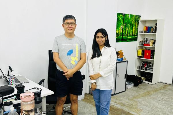 Mrs. Aisha Akter, CEO, SR Green Bangladesh, Bangladesh With Mr. Joseph Wong, Project Director, GEC, Penang Malaysia